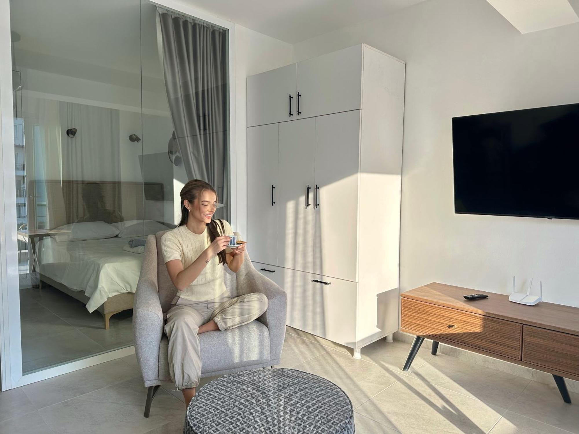 Relaxing Apartaments Near The Sea Vokolidha Esterno foto