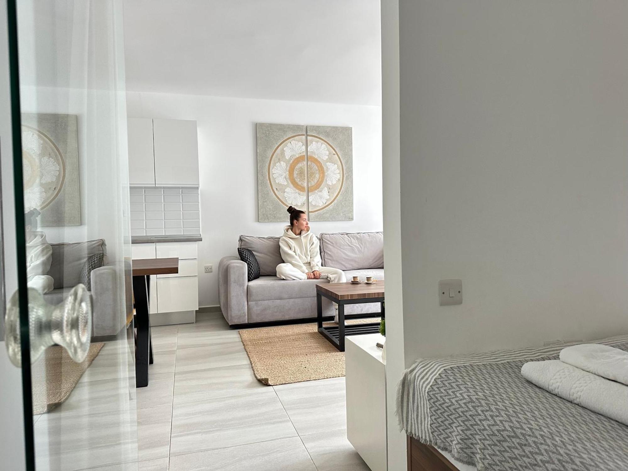 Relaxing Apartaments Near The Sea Vokolidha Esterno foto
